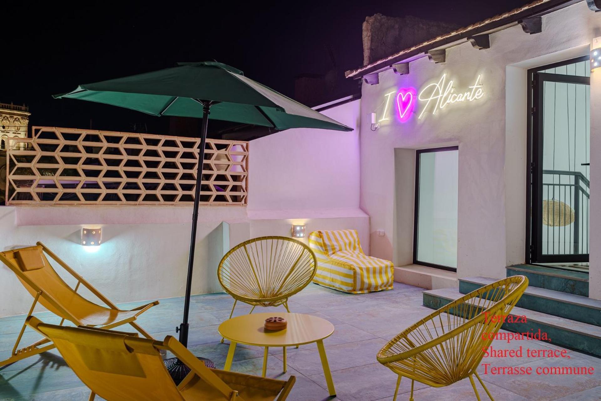 Apartment With Exceptional Charm In Historic Center Of Alicante Zewnętrze zdjęcie